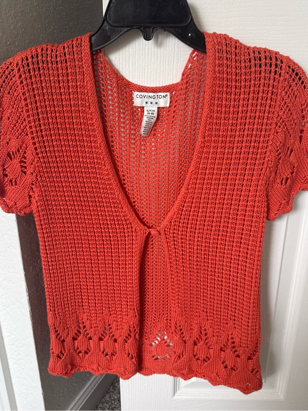 Covington Coral Knit Short Sleeve V-Neck Top